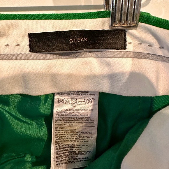 Banana Republic women’s stretch ankle pants -red and green- 2 long - Picture 7 of 9